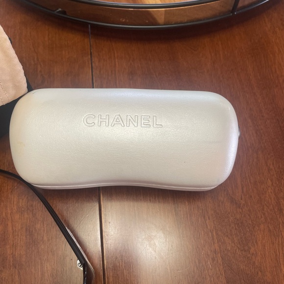 Authentic Chanel Sunglasses - Picture 3 of 3